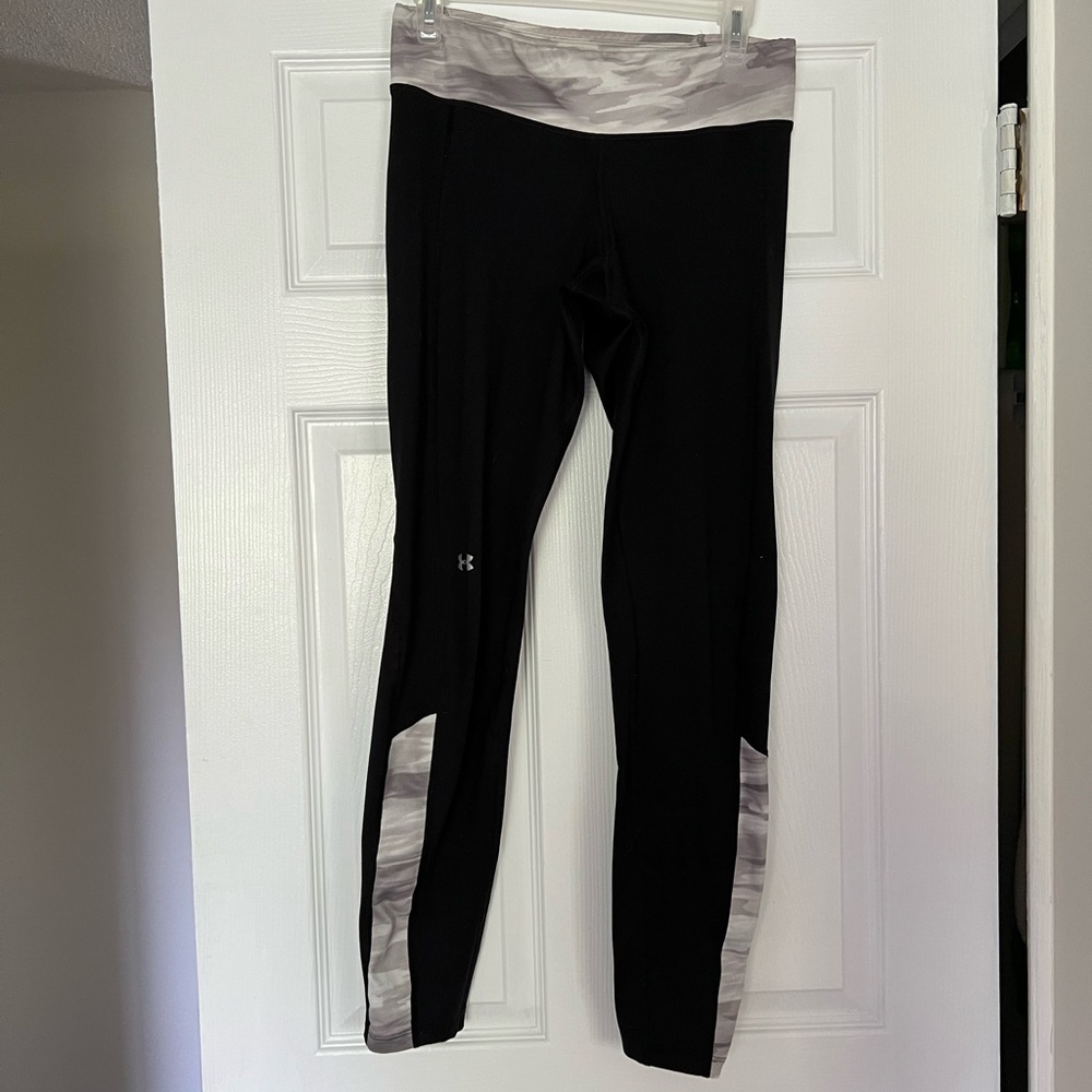 Under Armour Fitted Black Leggings - Cold Gear